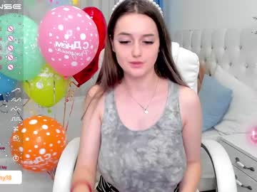 free nude cam girl emmika_ image #4552029