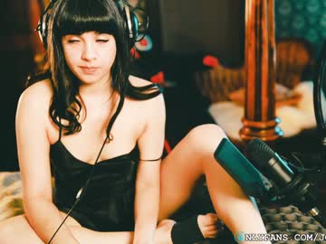 free nude cam girl ingennui image #1124944