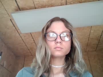 free nude cam girl ellieozark image #4543303