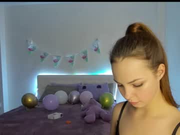 free nude cam girl amy_small image #2809409