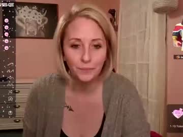 free nude cam girl joliexx41 image #5909762