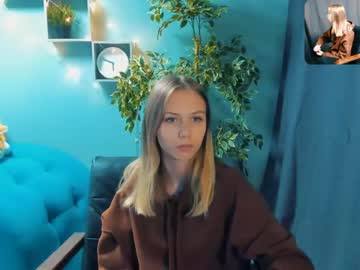 free nude cam girl lilly_moonlight image #65552