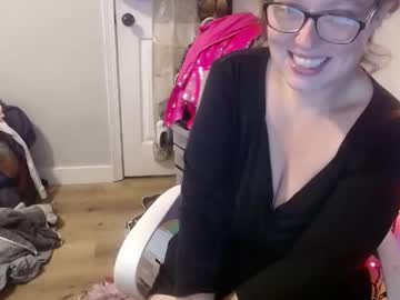 o0oshesquirt4hims cosplay cam
