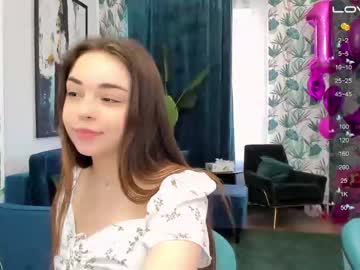 free nude cam girl small_blondee image #1899360