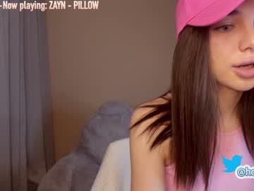 free nude cam girl hollyextra image #1671705
