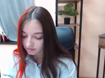 free nude cam girl caramelelechka image #1993992