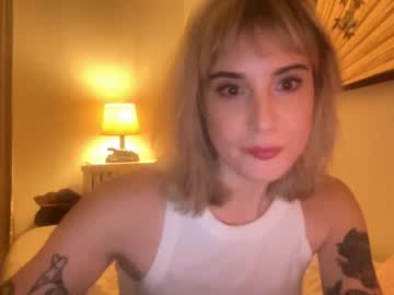 free nude cam girl honey_gigi image #5542479