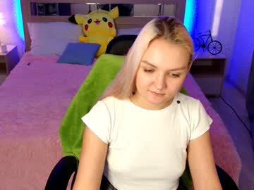 _opheliia_ cosplay cam
