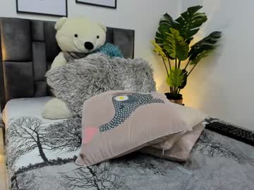 free nude cam girl abigail_w image #2050596