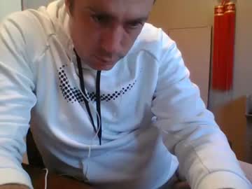 free nude cam man ben_running1610 image #1298472