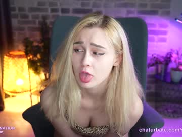 free nude cam girl safinna image #1975397