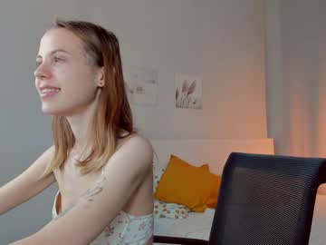 free nude cam girl asemiluna image #454444