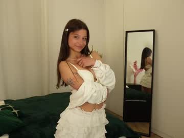 free nude cam girl miarouxie image #7028005