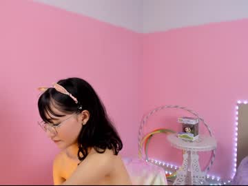free nude cam girl little_effy18 image #2491327