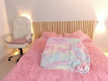 free nude cam girl little_effy18 image #4287117