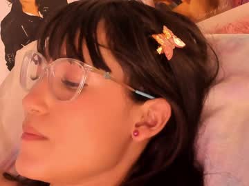 free nude cam girl little_effy18 image #4539060