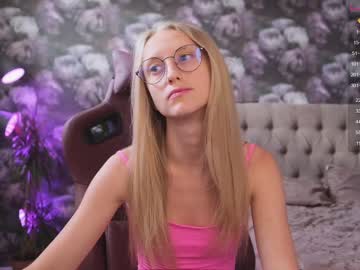 free nude cam girl angeellina image #2135393