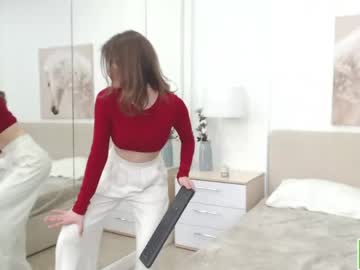 free nude cam girl nelliecross image #1973427