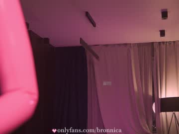 free nude cam girl bronnica image #6701657