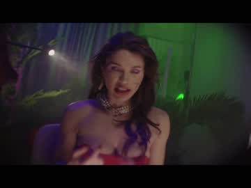 free nude cam girl lucieoude_ image #3724587