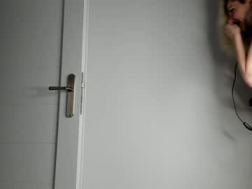 free nude cam girl yournaughtymiss image #2441643