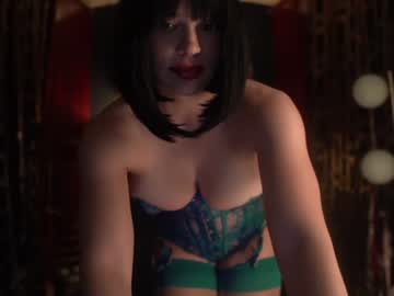 free nude cam girl lucieoude_ image #488371