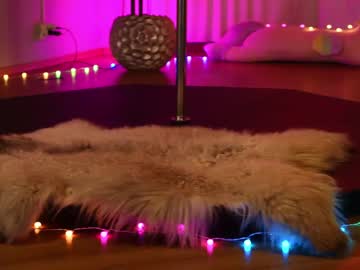 free nude cam girl kittycaitlin image #5958782