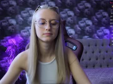free nude cam girl angeellina image #3777925