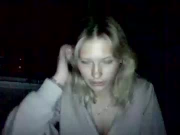 free nude cam girl molzbolzz image #6639941