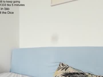 free nude cam girl stellawells image #1545584
