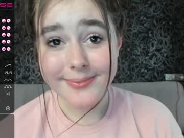 free nude cam girl emilia_me image #1245559
