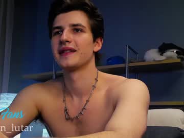 free nude cam man martinlutar420 image #1461935