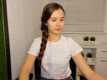 free nude cam girl carolineprise image #648207