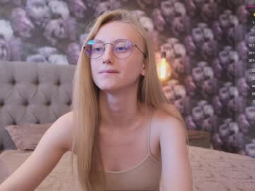 free nude cam girl angeellina image #2035897