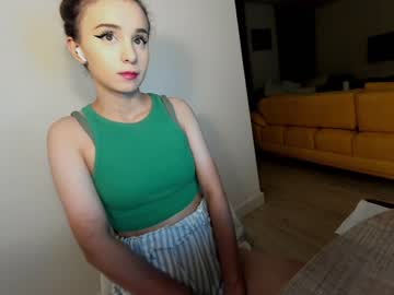 free nude cam girl ehotlovea image #2863552