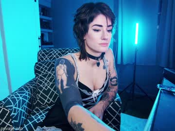 free nude cam girl aynmarie image #4974457