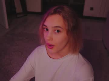 free nude cam girl angella_kleee image #3024469