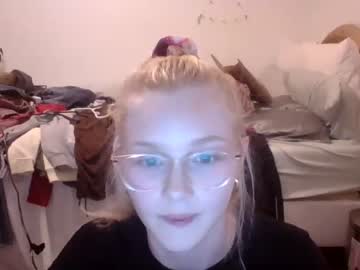 free nude cam girl sexyblondestarr image #279073