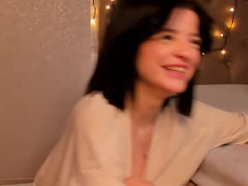 lolla_hills cosplay cam