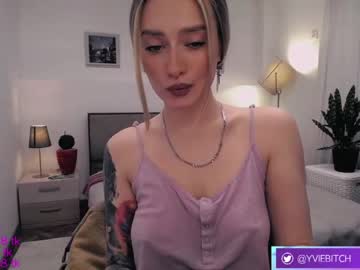 free nude cam girl _yvie_ image #4320366