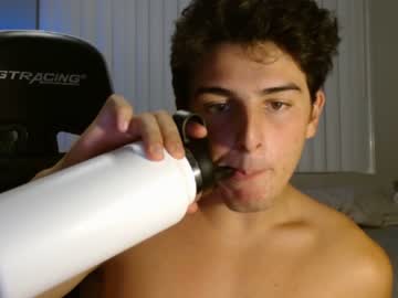 free nude cam man italianstalion1111 image #2958060