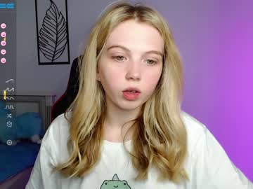 free nude cam girl small_blondee image #3784154