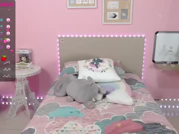 free nude cam girl little_effy18 image #1837622