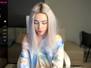 free nude cam girl hee_jin image #1295817
