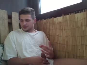 free nude cam man roberto_twink1 image #4362357