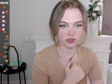 free nude cam girl small_blondee image #2868910