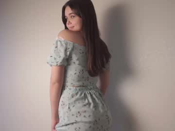 free nude cam girl helenmoors image #3928196