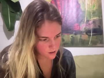 free nude cam girl bananascoconutz image #4539363