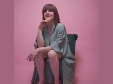 free nude cam girl claire_moulin image #2955610