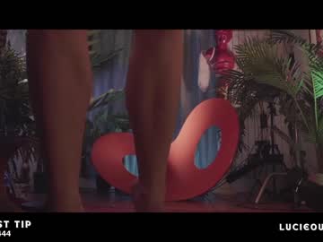 free nude cam girl lucieoude_ image #3858642